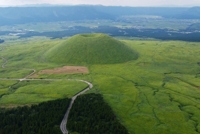 아소산의 산정