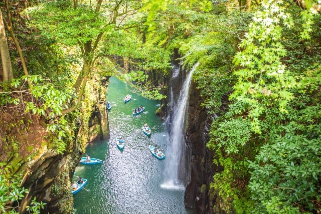 Boat at Manai Falls