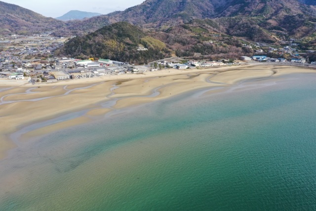 Distant view of Chichibogahama beach