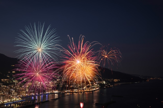 熱海の花火