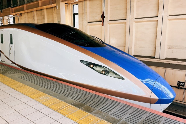 Hokuriku Shinkansen