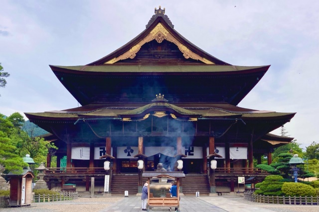 Zenko-ji Temple